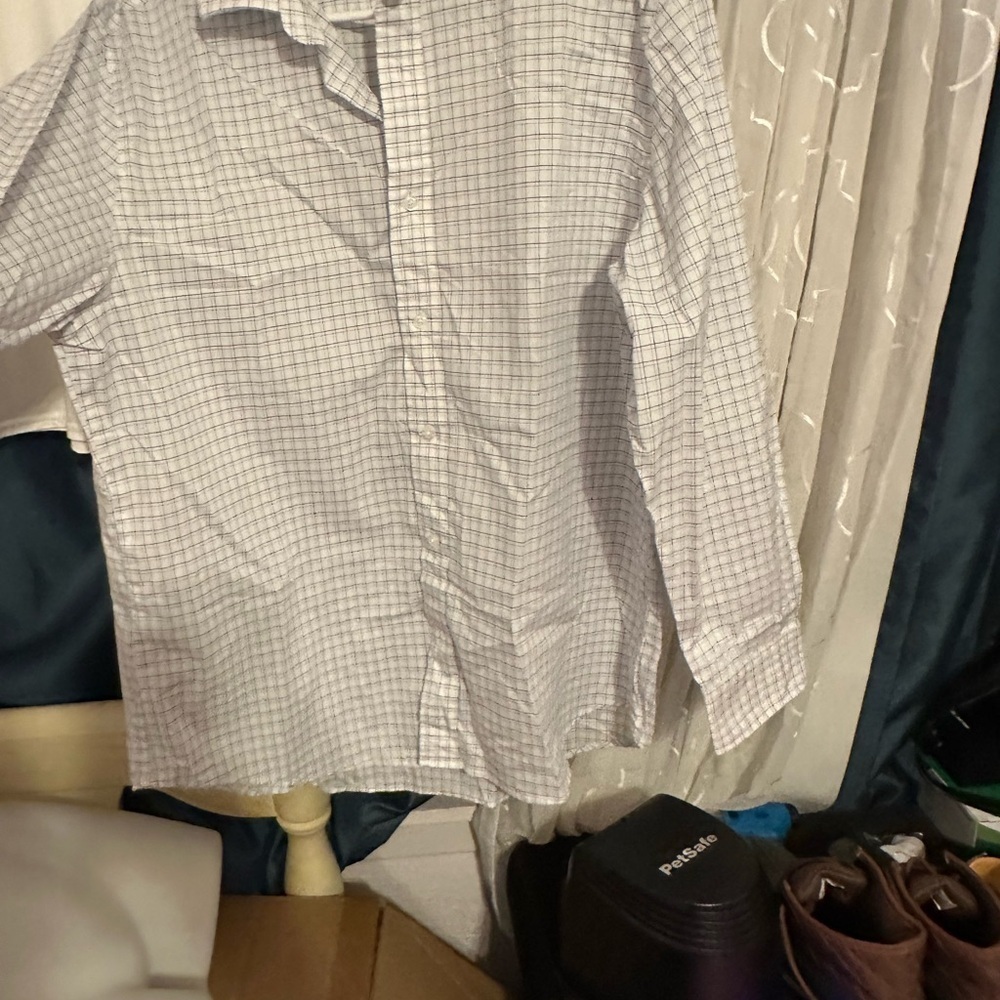 Haggar White and Blue Plaid Shirt